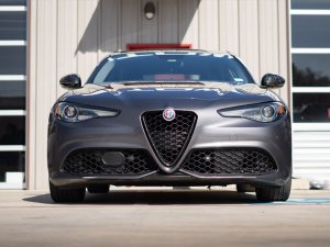 Alfa Romeo Giulia Mirror Covers - Carbon Fiber - Caps - Feroce Carbon - Forged Carbon